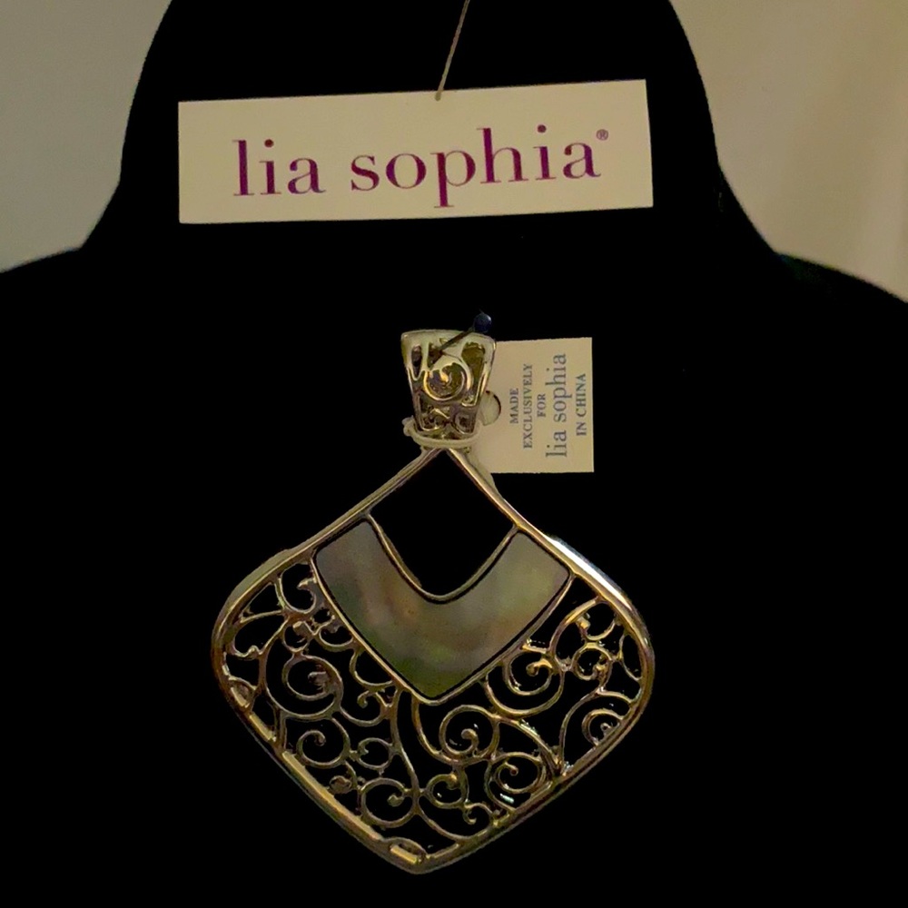 LiaSophia Flourish Mother-of-Pearl Pendant